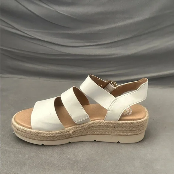 Dr Scholls White Espadrille Sandals - Picture 4 of 10